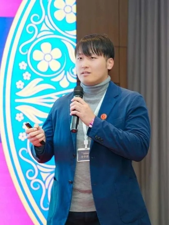 武智 翔太郎（たけち しょうたろう）
株式会社LeaguE
代表取締役
