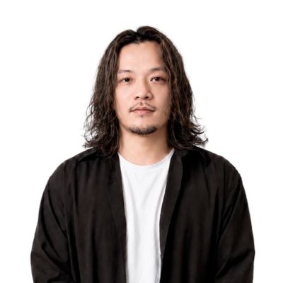 青桺 諒亮（あおやぎ りょうすけ）
株式会社マクロジ
執行役員
